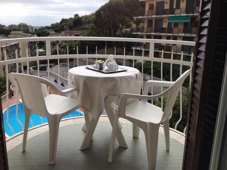 Hotel Paco Pietra Ligure Exteriér fotografie
