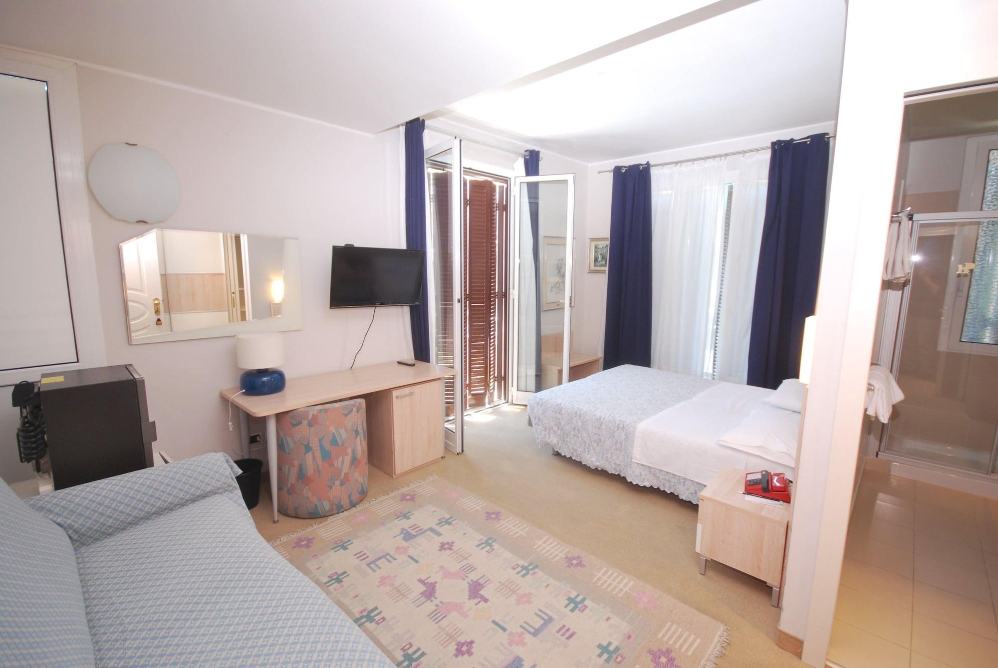 Hotel Paco Pietra Ligure Exteriér fotografie